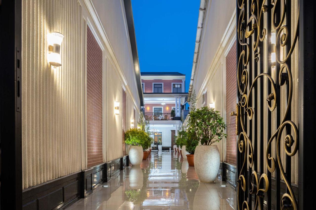 Aqua Hotel Taschkent Exterior foto