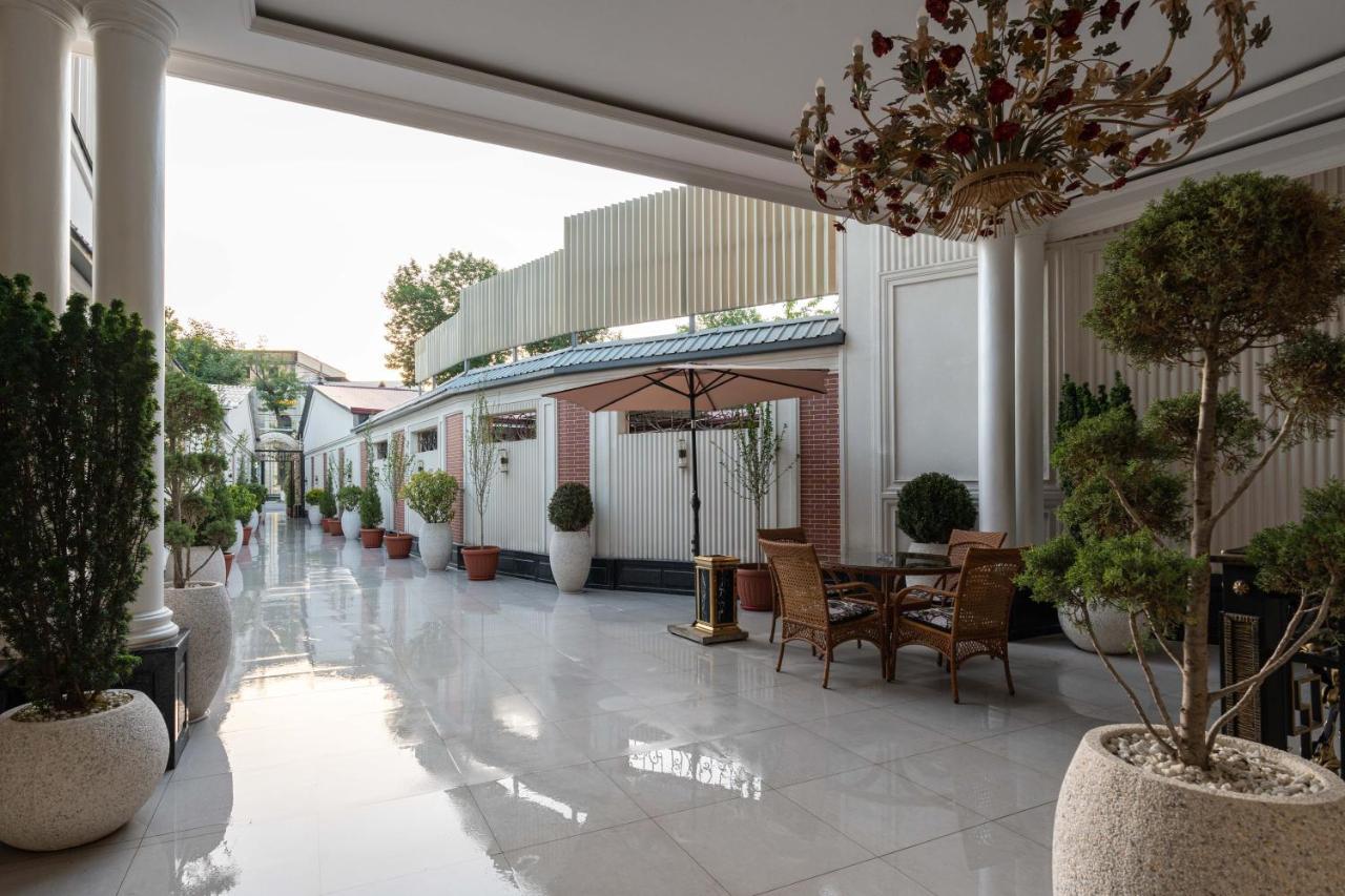Aqua Hotel Taschkent Exterior foto